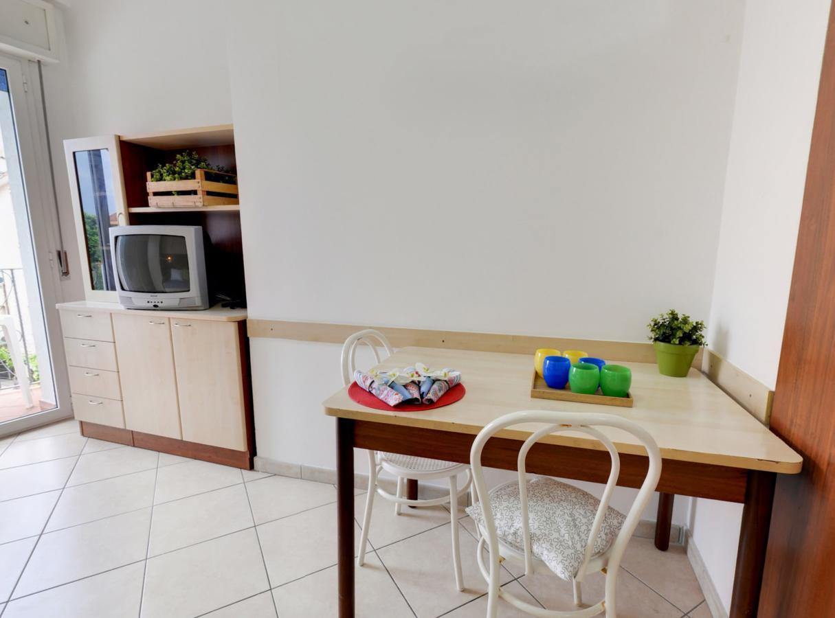 Residence Mediterraneo Rimini Exterior photo